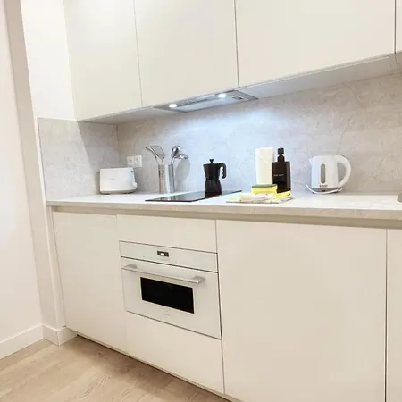 Aparthotel At - Tirelo 3*